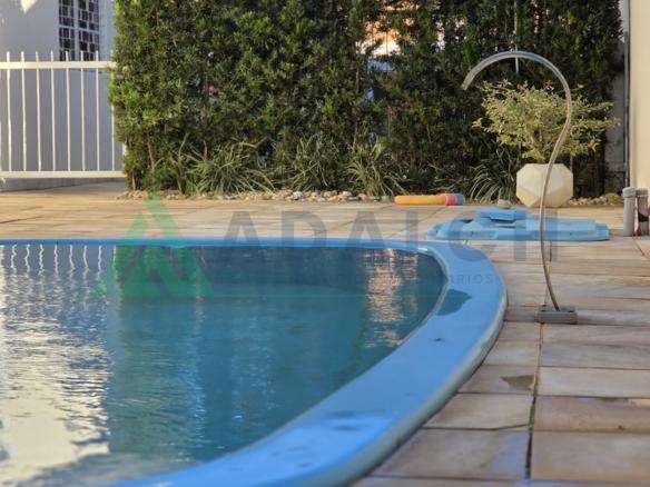 Casa em região nobre da Praia dos Ingleses